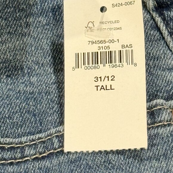 NWT GAP Kick Fit High Rise Medium Wash Denim Jeans Womens Size 31 /12T - Picture 6 of 13